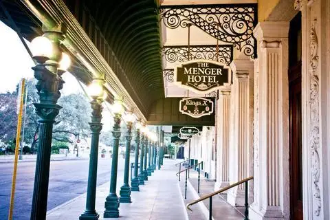 Menger Hotel