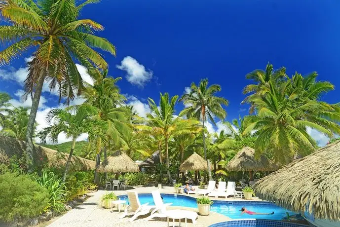 Club Raro Resort