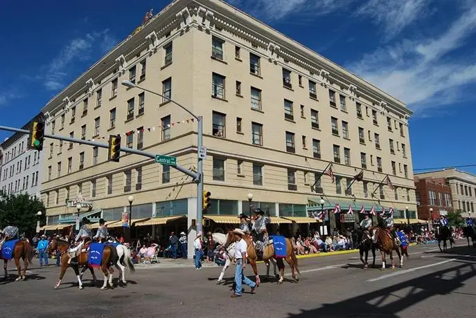 Historic Plains Hotel 