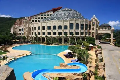 Yalong Bay Universal Resort Sanya 