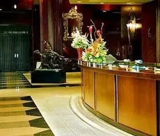 Executive Hotel Vancouver Airport 