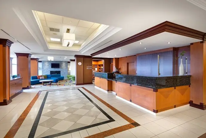 Fairfield Inn & Suites by Marriott Toronto Airport