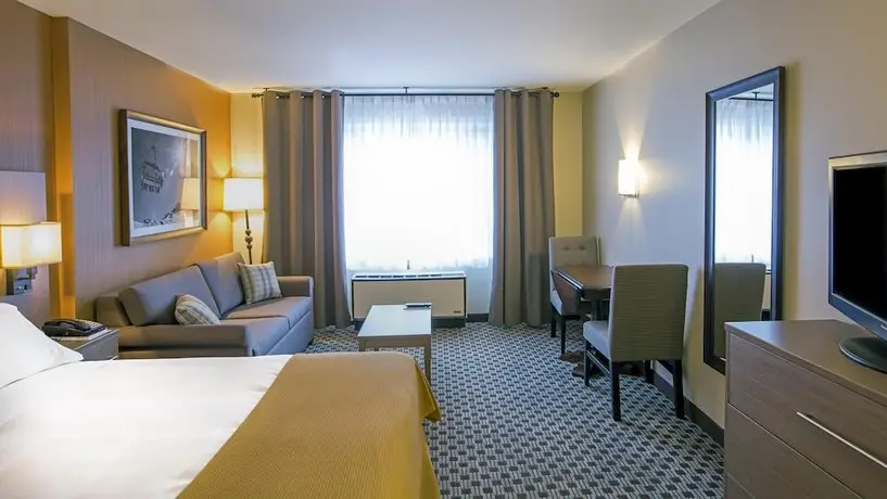 Holiday Inn Express & Suites Tremblant 