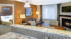 Holiday Inn Express & Suites Tremblant 