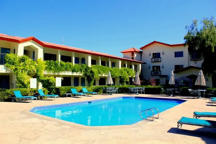 Quinta Dorada Hotel & Suites