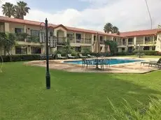 Quinta Dorada Hotel & Suites 