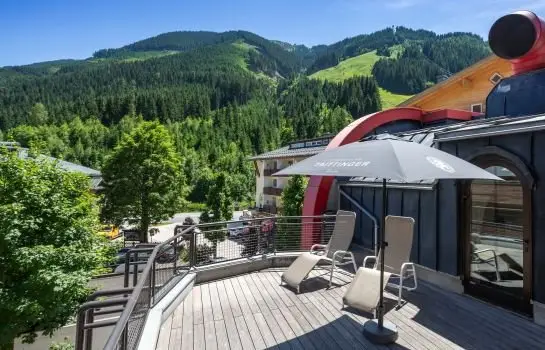 JUFA Alpenhotel Saalbach 