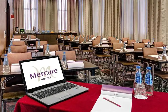 Mercure Warszawa Grand 