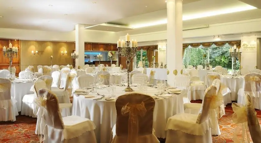 Hotel Westport - Leisure Spa and Conference 