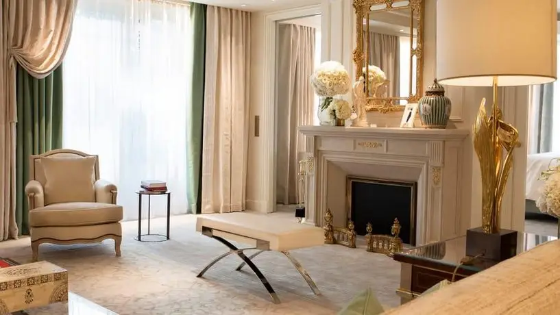 Four Seasons Hotel George V Paris 