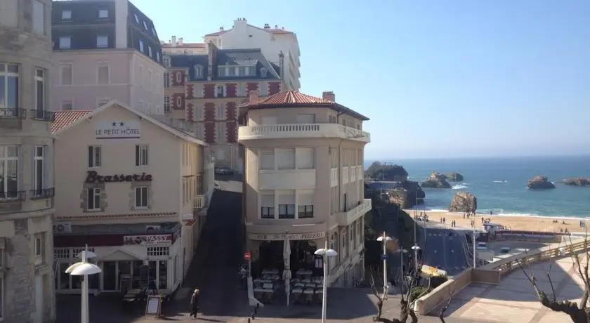 Le Petit Hotel Biarritz