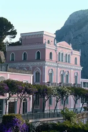 Hotel Capri 