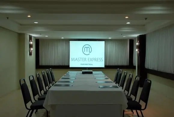 Master Express Lima e Silva