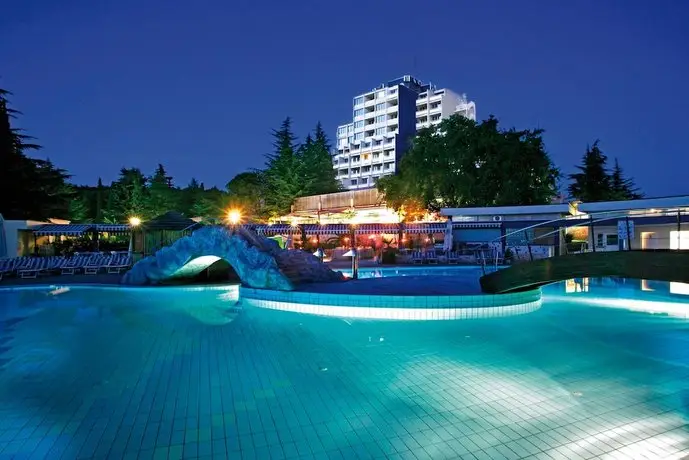 Hotel Valamar Diamant 