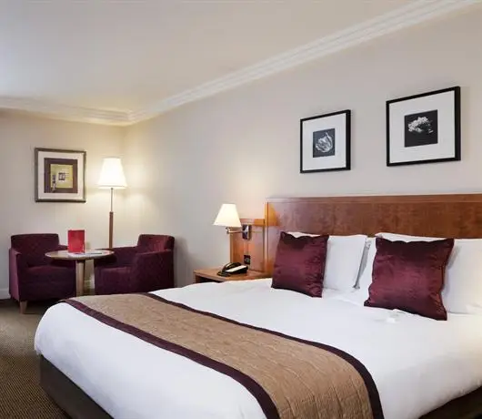 Crowne Plaza Heathrow 