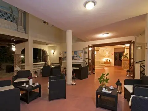 Hotel Palau