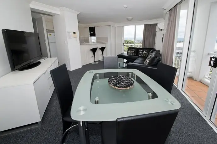 Broadbeach Holiday Apartments 