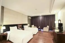 Sai Gon Ha Long Hotel 