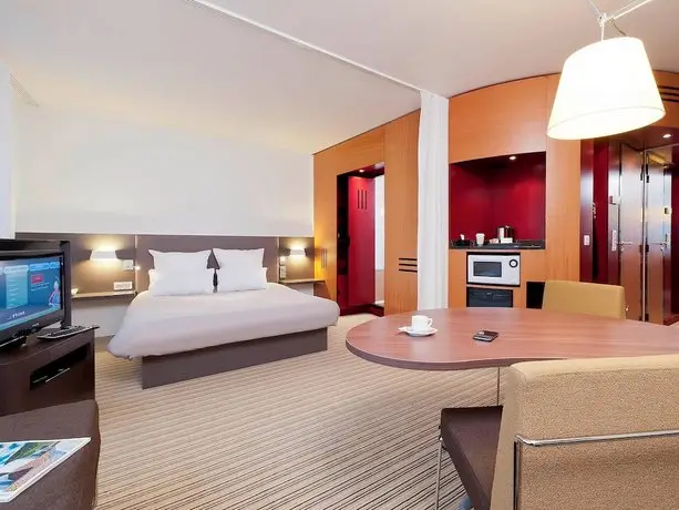 Novotel Suites Lille Europe 