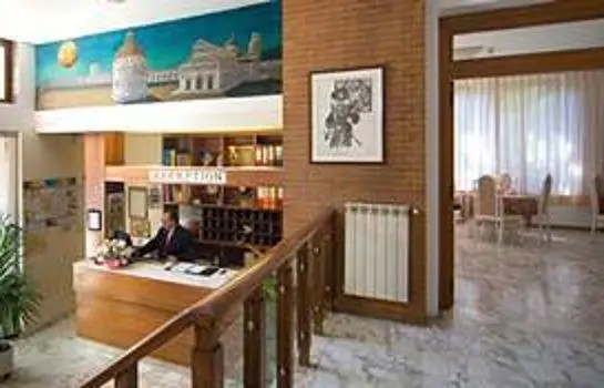 Hotel Roma Pisa 