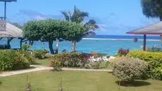 Aroa Beachside Inn 