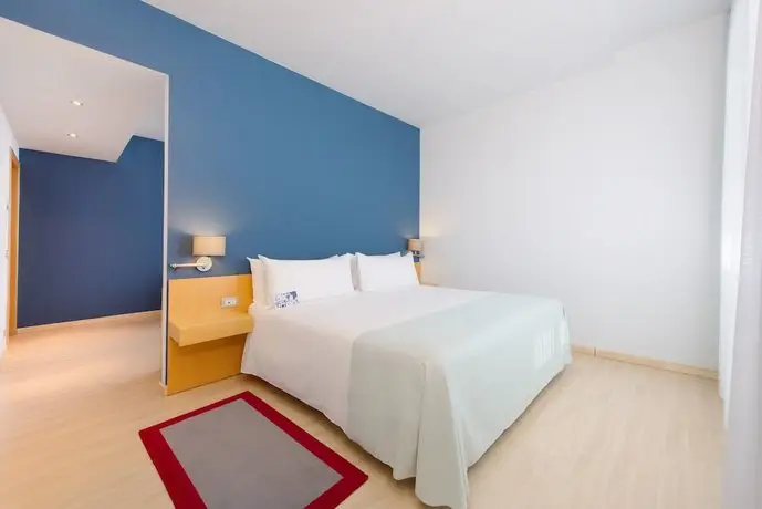 Tryp Barcelona Aeropuerto Hotel 