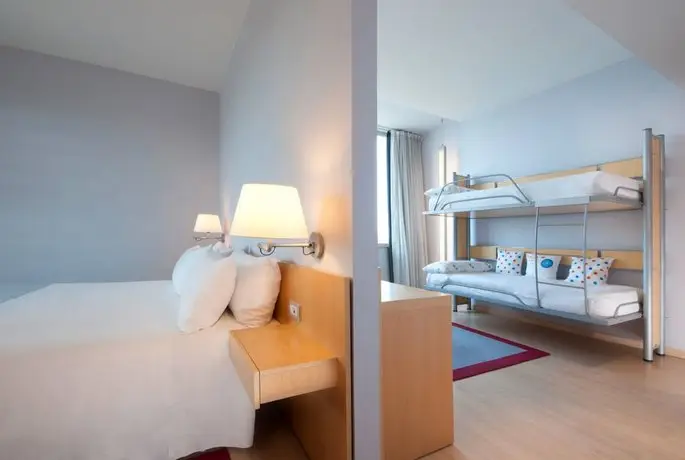 Tryp Barcelona Aeropuerto Hotel 