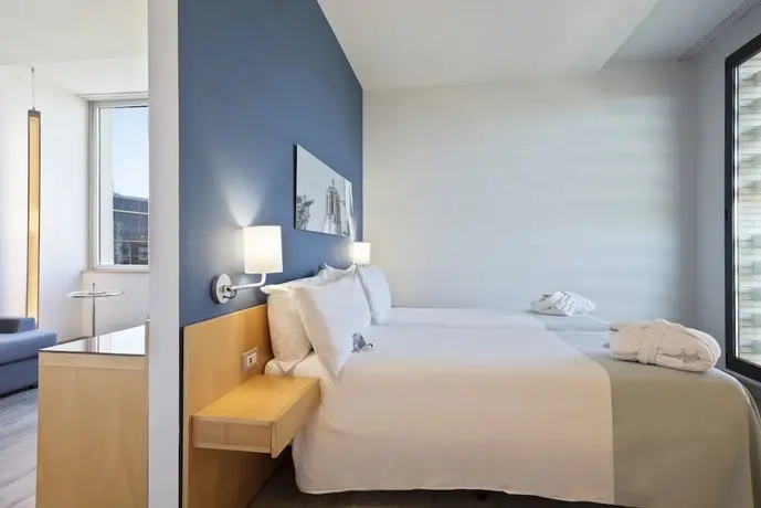 Tryp Barcelona Aeropuerto Hotel 