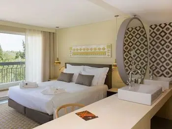 Ozadi Tavira Hotel 