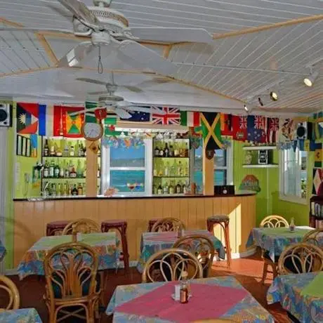 Arawak Beach Inn 