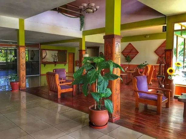 Hotel Carmen Puerto Iguazu 