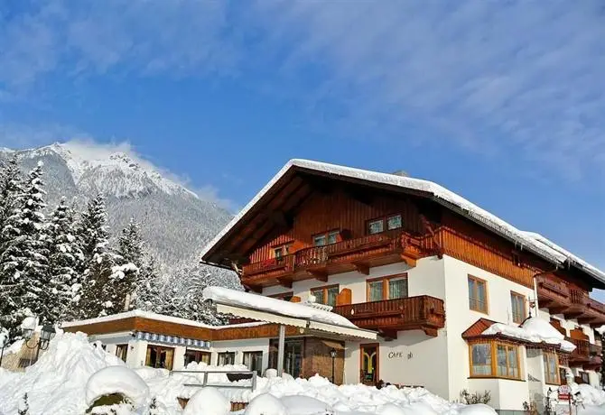 Hotel Karntnerhof & SeeBlick Appartements 