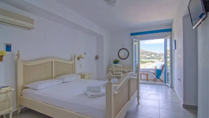 Alexandros Hotel Platys Gialos 