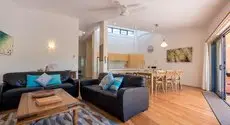 Byron Quarter Holiday Apartments 