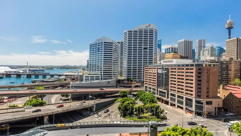 PARKROYAL Darling Harbour