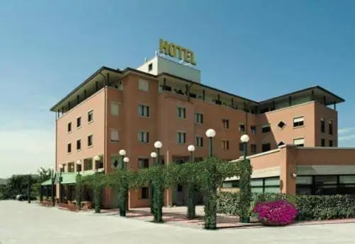 Leonardo Hotel Parma