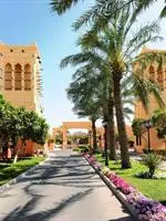 Novotel Bahrain Al Dana Resort 