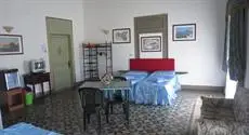 Casanova Rooms and Apartment to Rent 