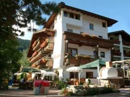 Sport und Familienhotel Klausen 