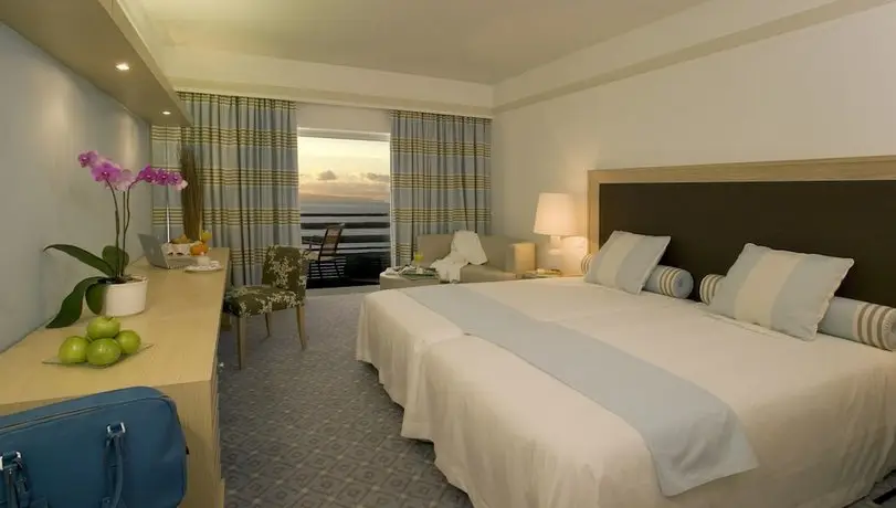 Pestana Carlton Madeira Ocean Resort Hotel 