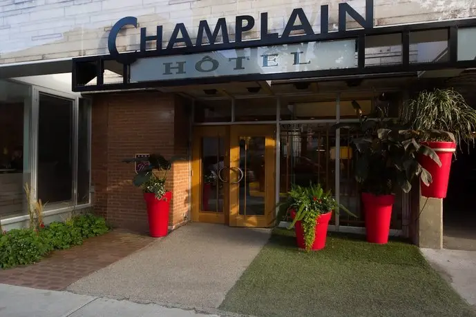 Hotel Champlain