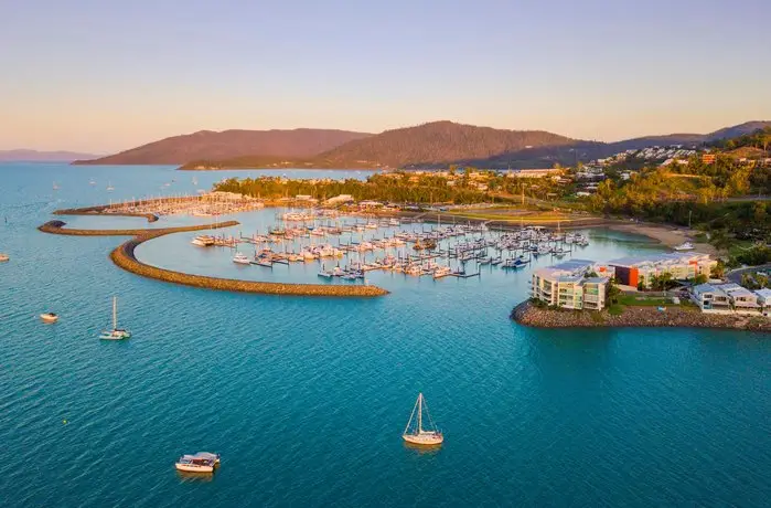 Peninsula Airlie Beach 