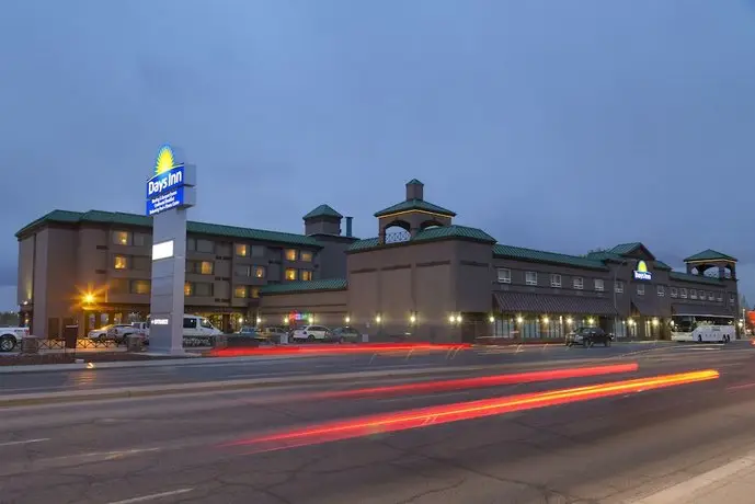 Days Inn by Wyndham Calgary South