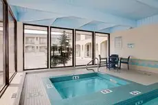 Ramada Limited Calgary 