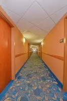 Econo Lodge Inn & Suites University 