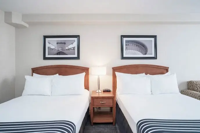 Sandman Hotel & Suites Calgary West 