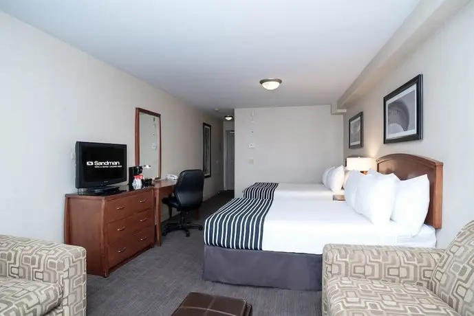 Sandman Hotel & Suites Calgary West 