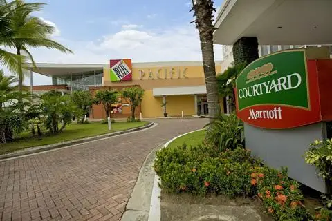 Courtyard by Marriott Panama at Multiplaza Mall