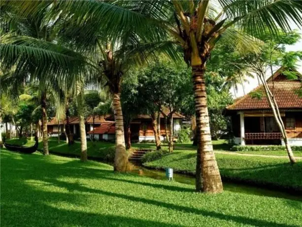 Kumarakom Lake Resort 