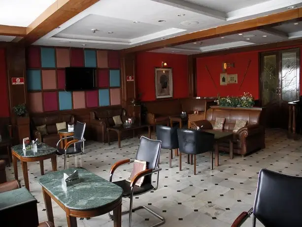 OYO 495 Hotel Chaupal 